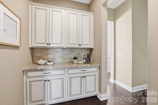 2411 Madeira Circle, Waxhaw, NC 28173