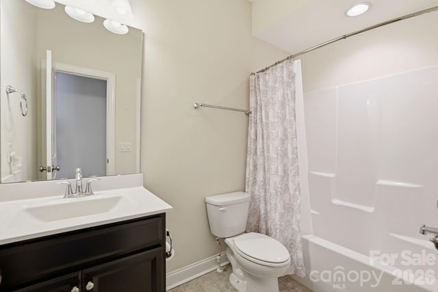 2411 Madeira Circle, Waxhaw, NC 28173
