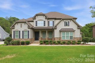 2411 Madeira Circle, Waxhaw, NC 28173