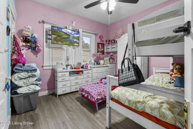 1057 S 43rd St, Louisville, KY 40211
