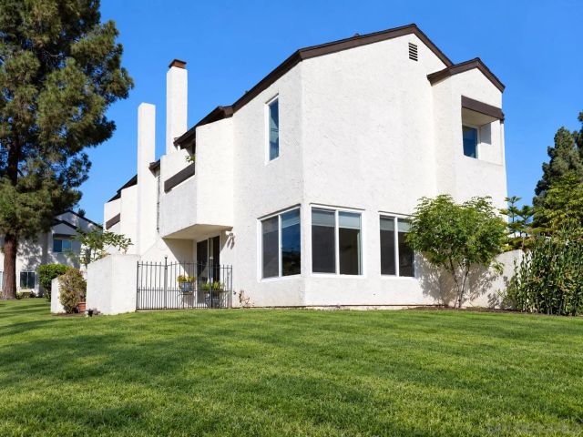 1311 Hawk, El Cajon, CA 92020