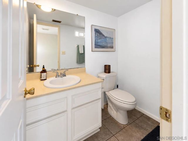 1311 Hawk, El Cajon, CA 92020