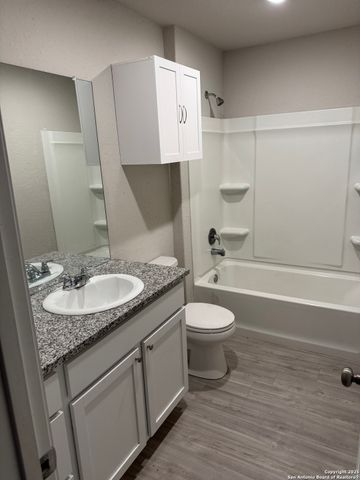 10531 Varmus, Converse, TX 78109