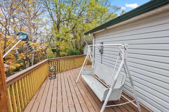 1727 N Lake Drive, Braham, MN 55006