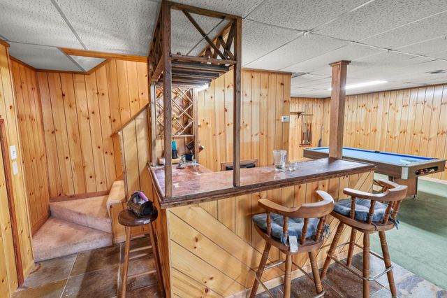 1727 N Lake Drive, Braham, MN 55006