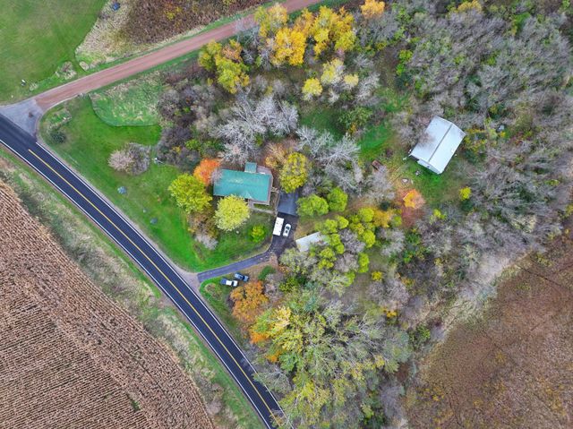 1727 N Lake Drive, Braham, MN 55006