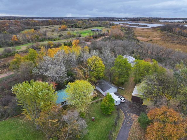 1727 N Lake Drive, Braham, MN 55006