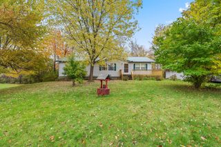 1727 N Lake Drive, Braham, MN 55006