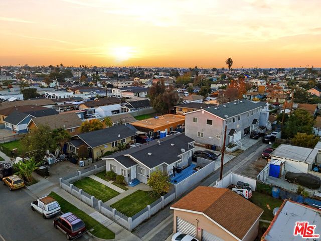 1213 W 93rd Street, Los Angeles, CA 90044