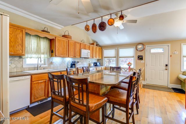 106 Forman Avenue, Point Pleasant Beach, NJ 08742