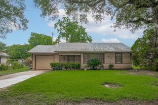 513 Frankie Street, Wharton, TX 77488