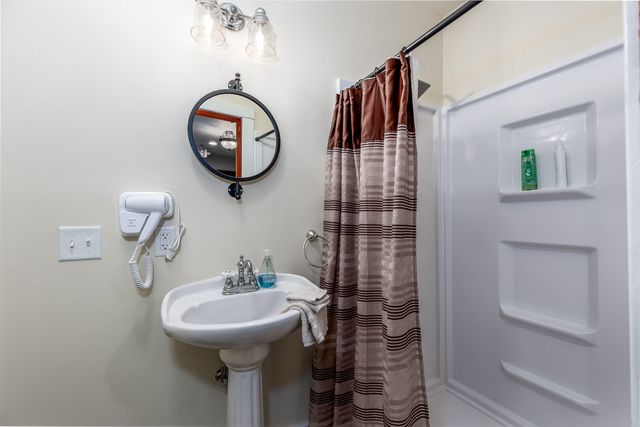 116 W Prospect Avenue, Ottawa, IL 61350