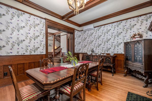 116 W Prospect Avenue, Ottawa, IL 61350