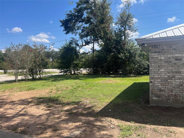 2014 Fm 1094 Road, Sealy, TX 77474