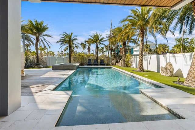 108 MAGNOLIA AVENUE, Anna Maria, FL 34216