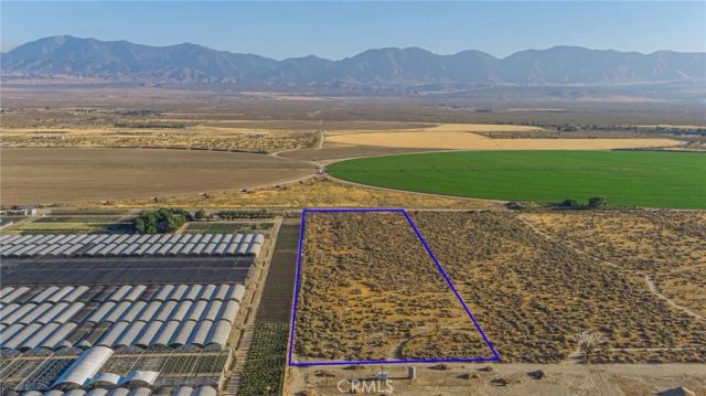 1593 Avenue R, Palmdale, CA 93591