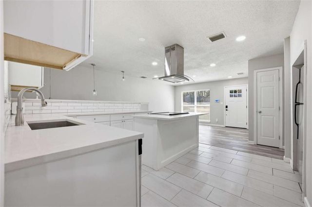 3199 Delmar Lane, Atlanta, GA 30311