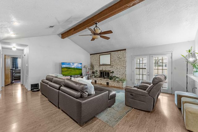 1505 Blake Drive, Brenham, TX 77833