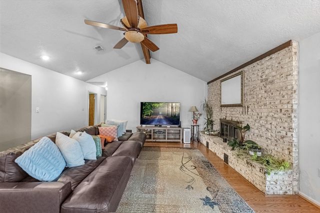 1505 Blake Drive, Brenham, TX 77833