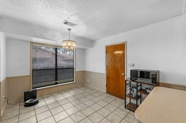 1505 Blake Drive, Brenham, TX 77833