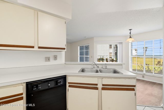 7060 N Highway 1 Aa-102, Cocoa, FL 32927