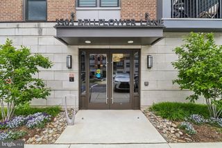 3503 BELLFLOWER LN #406, Rockville, MD 20852