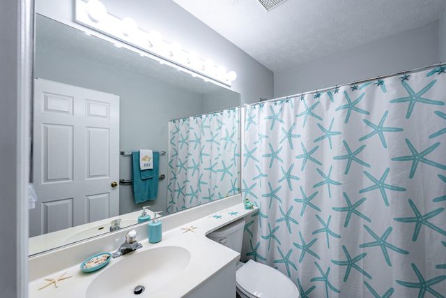 6736 Alemendra Street, Fort Pierce, FL 34951