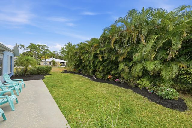 6736 Alemendra Street, Fort Pierce, FL 34951