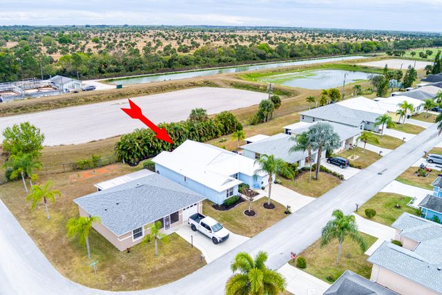 6736 Alemendra Street, Fort Pierce, FL 34951