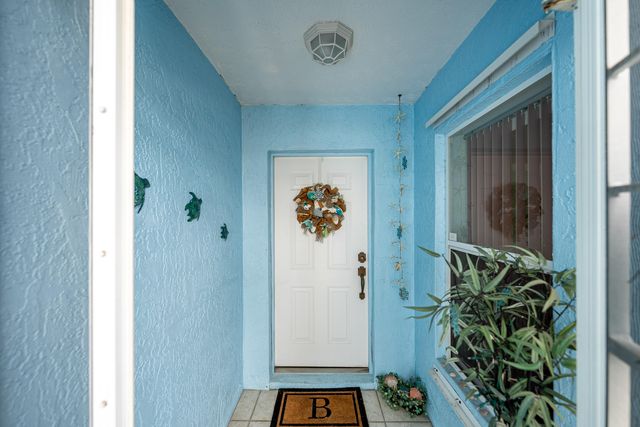 6736 Alemendra Street, Fort Pierce, FL 34951