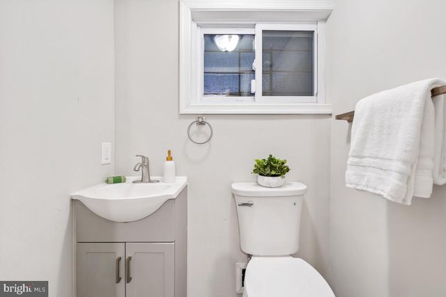 1526 SPRING PL NW, Washington, DC 20010