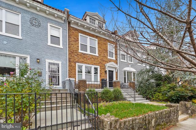 1526 SPRING PL NW, Washington, DC 20010