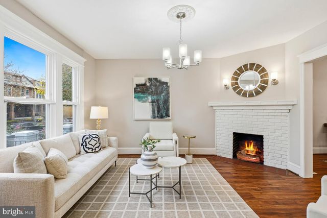 1526 SPRING PL NW, Washington, DC 20010