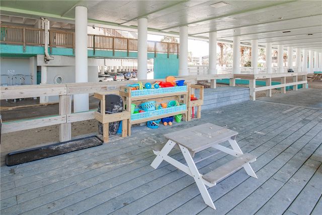 5973 State Highway 361 325, Port Aransas, TX 78373