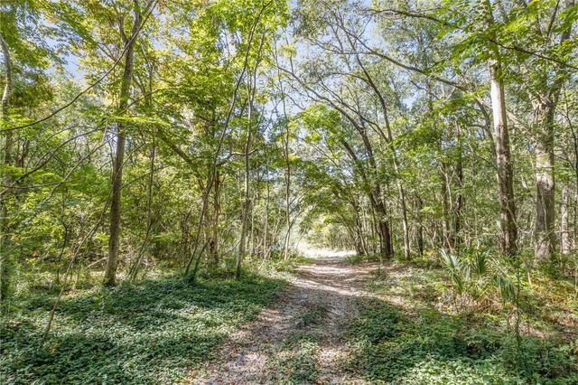 1624 GREENS DAIRY ROAD, Deland, FL 32720