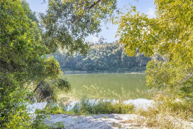 1624 GREENS DAIRY ROAD, Deland, FL 32720