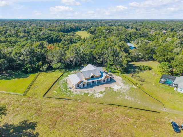 1624 GREENS DAIRY ROAD, Deland, FL 32720