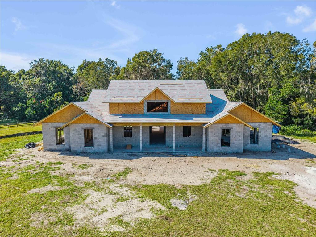 1624 GREENS DAIRY ROAD, Deland, FL 32720