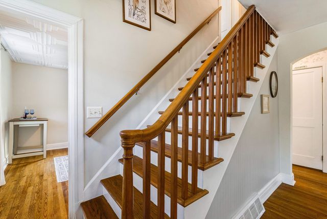 958 DONAGHE ST, Staunton, VA 24401