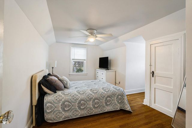 958 DONAGHE ST, Staunton, VA 24401