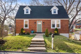 958 DONAGHE ST, Staunton, VA 24401