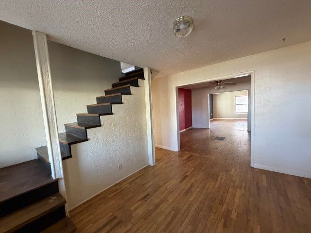 822 Santa Fe Avenue, Canadian, TX 79014