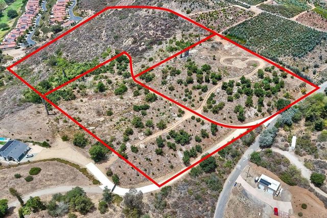 Twin Oaks Valley Rd., Vista, CA 92084