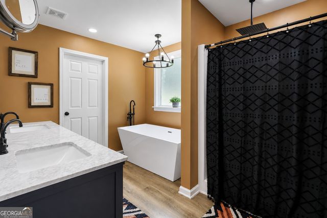 209 Ennis Road, Barnesville, GA 30204