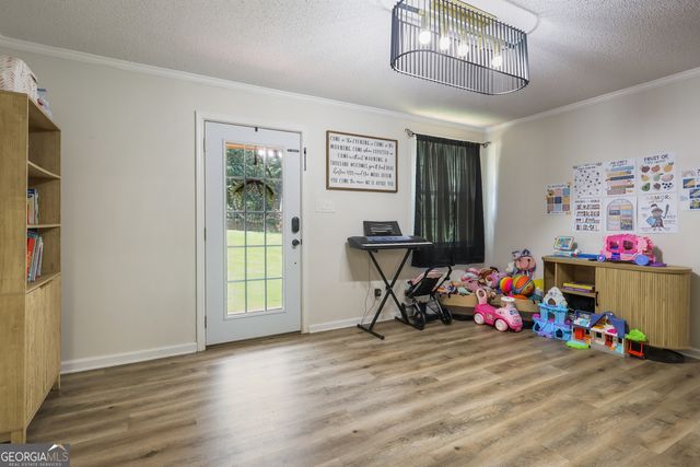 209 Ennis Road, Barnesville, GA 30204