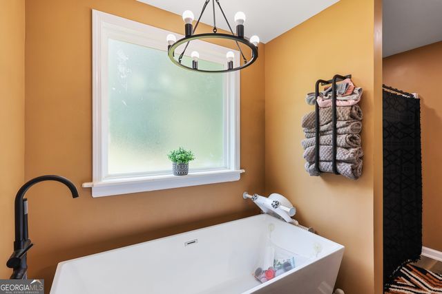 209 Ennis Road, Barnesville, GA 30204