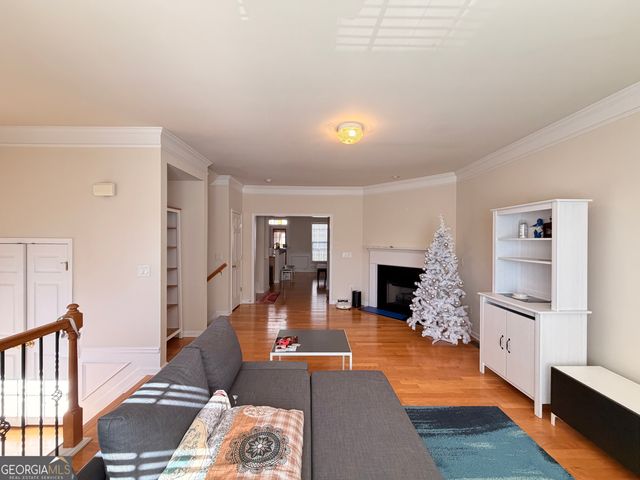 6115 Deluna Way, Johns Creek, GA 30097