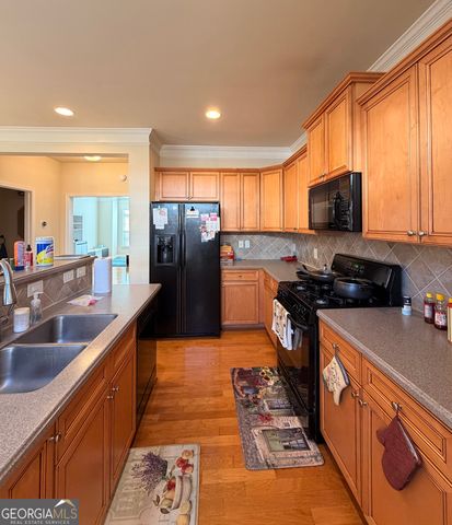 6115 Deluna Way, Johns Creek, GA 30097