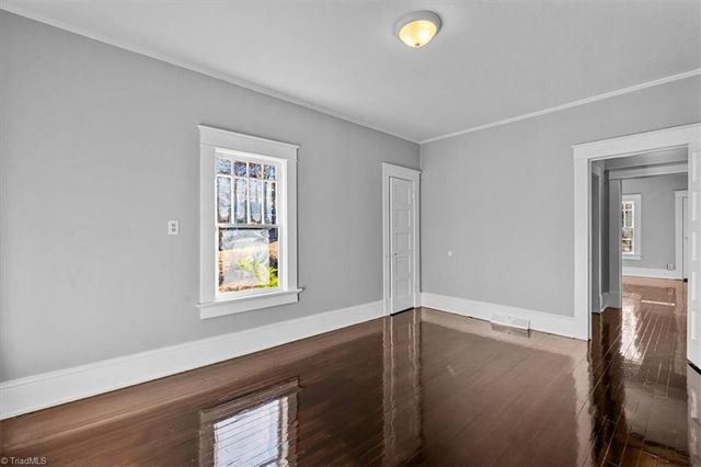 118 Bruce Street, Greensboro, NC 27403