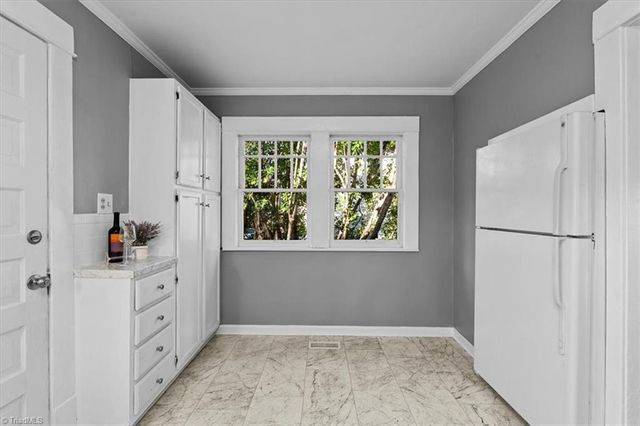 118 Bruce Street, Greensboro, NC 27403